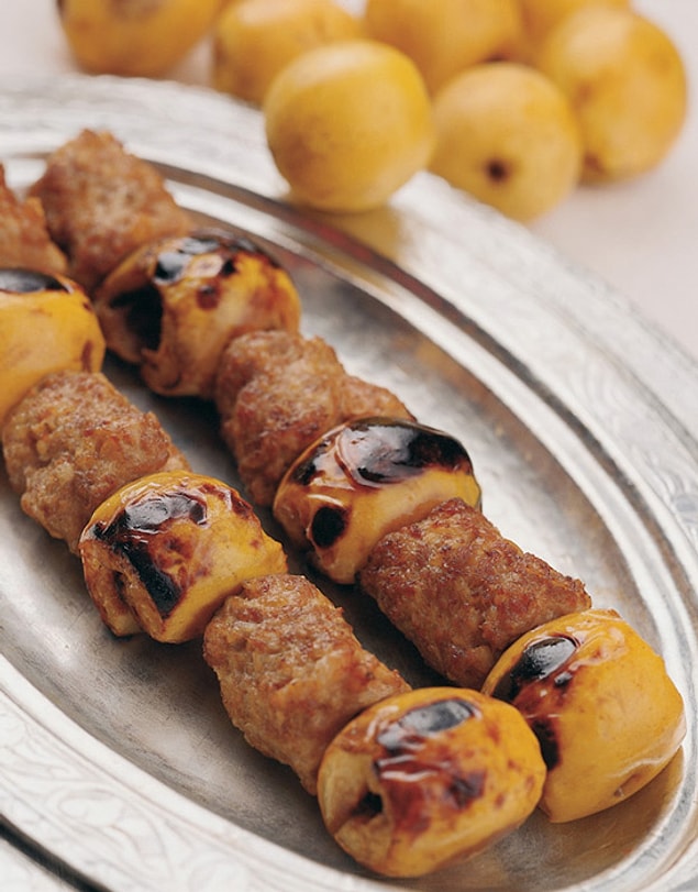 11. Yeni dünya mevsimi geldiğinde mutlaka bu kebabı deneyin!