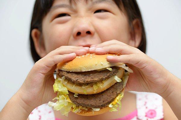10. Çin'de yapılan araştırmaya göre bu tarz yemeklerin zararı sağlıkla doğrudan orantılı.