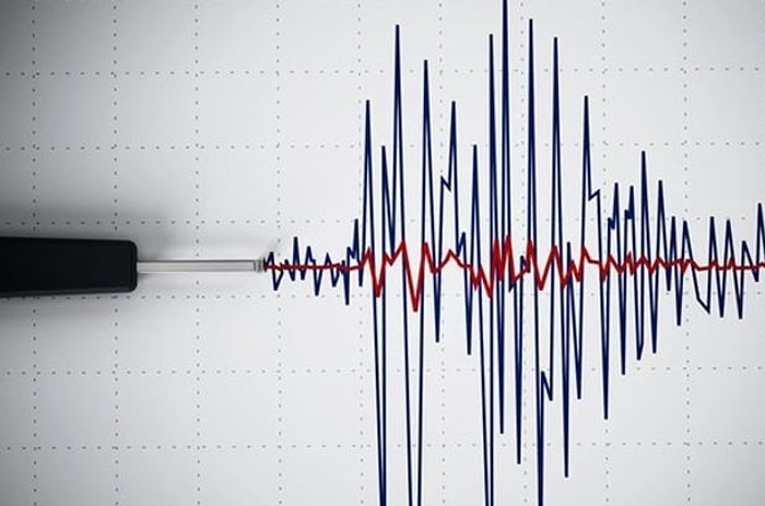 Karadeniz'de Deprem: Sarsıntı İstanbul'da da Hissedildi!