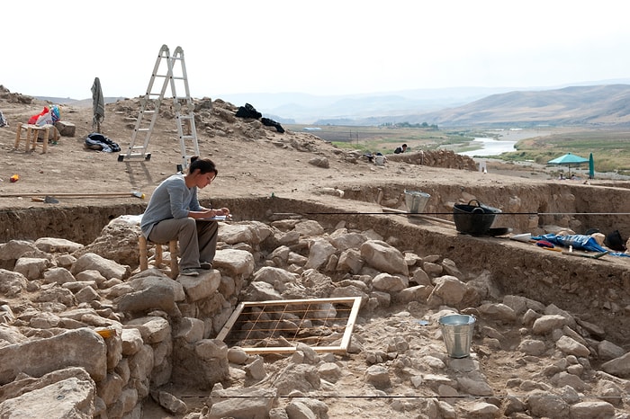 İstanbul'daki Kazıda 1400 Yıllık Kalp ve Depresyon İlaçları Bulundu