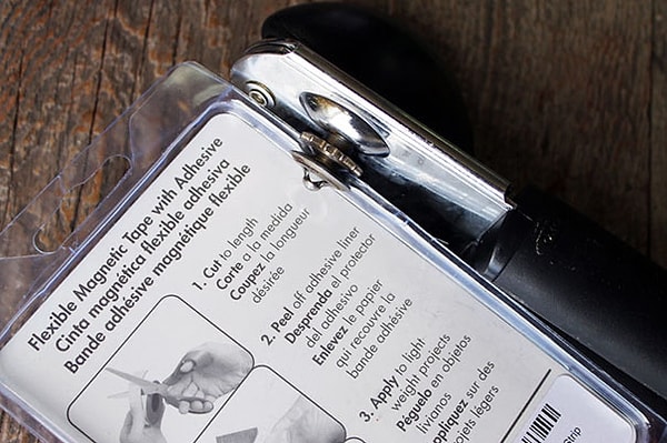 6. Открыть пластиковую упаковку вам поможет открывалка