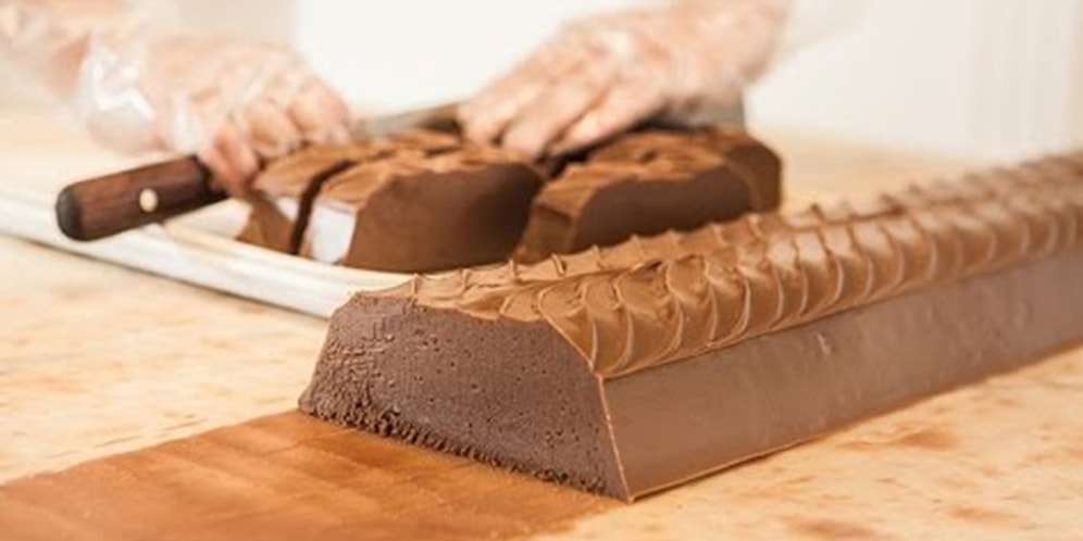 İzlemesi Anlamsızca Tatmin Edici ve Rahatlatıcı Etkili Videolar