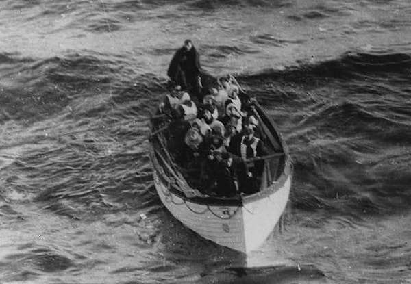 7. Уильям Картер спасся, оставив жену и детей на погибель