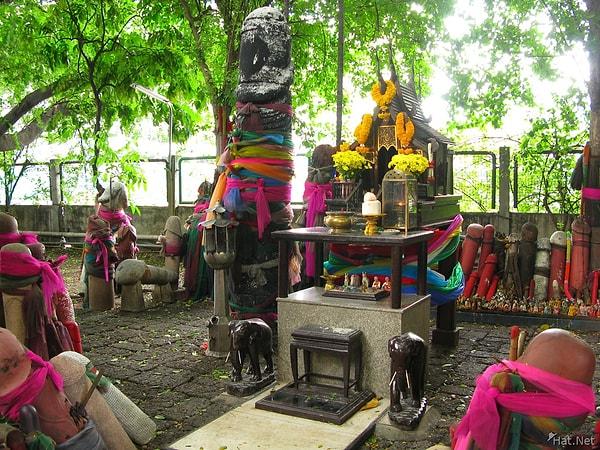 Lingam Tapınağı