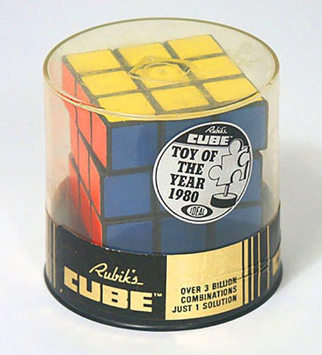 7. Küp bu yıllarda popüler bir oyuncak haline gelerek 1980 ve 1981 yıllarında Yılın Oyuncağı ödülünü kazandı.