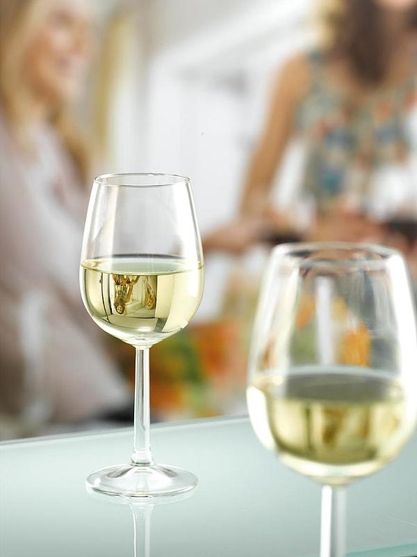 14. Sepaj, Fransızca'da şarabın yapımında kullanılan üzümün çeşidi demektir.