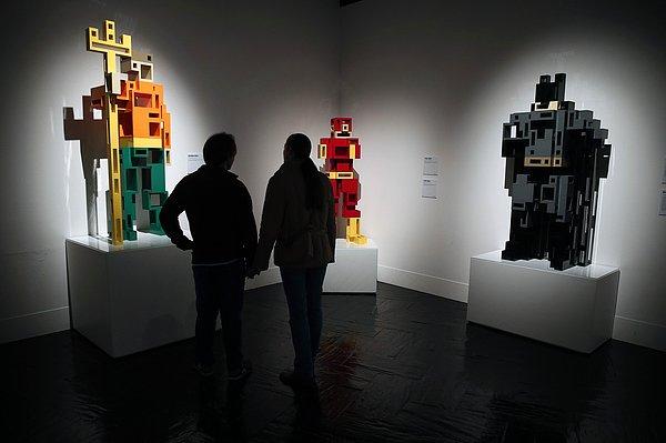 Lego kahramanlar ilk defa bir Avrupa kentinde, Madrid'deki Fernan Gomez Tiyatrosu'nda sergileniyor.