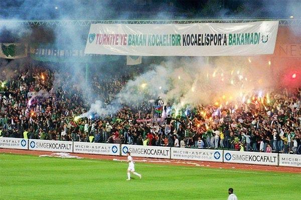 Bu tarihten sonra Kocaelispor'un düşüşü başladı. 2003 yılında Süper Lig'den düşen takım 5 sezon 1. Lig'de mücadele etti.