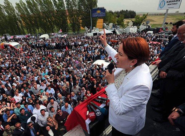 Bir süre önce Genel Başkan adaylarından Meral Akşener Merkez Disiplin Kurulu kararıyla partiden ihraç edilmişti