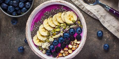 Yeni Trend: Sağlıklı Kahvaltıların Renkli Lezzeti 11 Smoothie Kasesi Tarifi