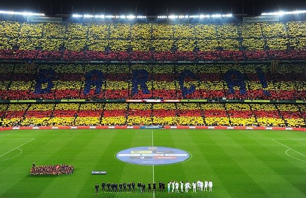 13. Camp Nou - Barselona, İspanya