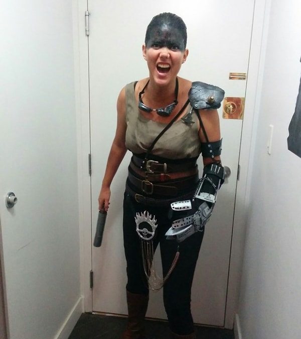 1. Шикарный костюм Фуриосы