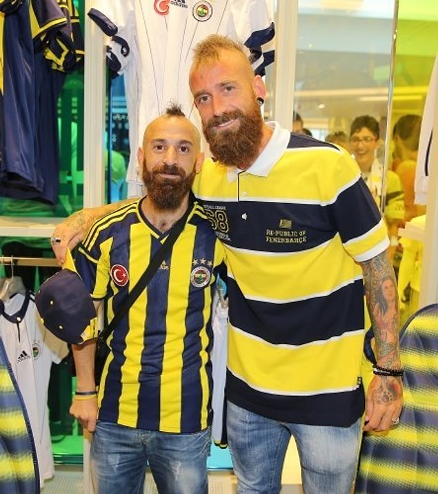 6. Raul Meireles