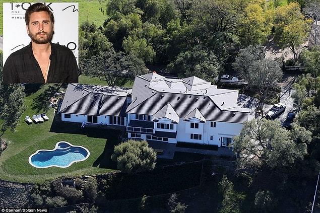 Kourtney Kardashian's ex, Scott Disick owns this house in Hidden Hills.