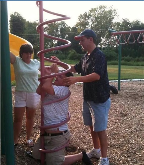 6. Догадываетесь, что тут могло произойти?