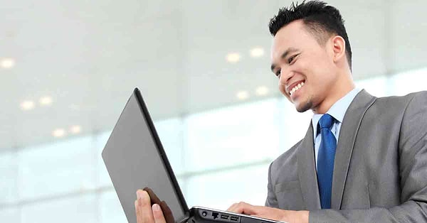 10. Сотрудник на расслабоне