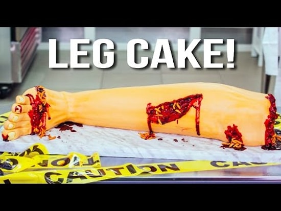Как приготовить торт в виде окровавленной ноги