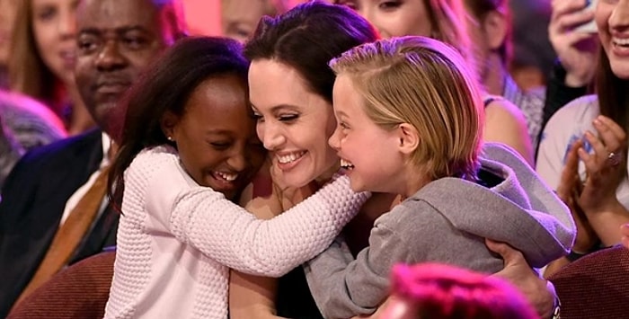 Senin Ne Kadar Tatlış Bir Anne Olduğunu Söylüyoruz!