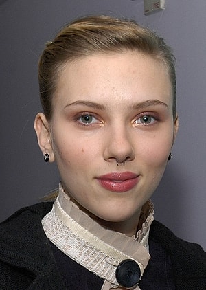 12 Celebs Who Upped Their Game With Nose Piercings - Onedio