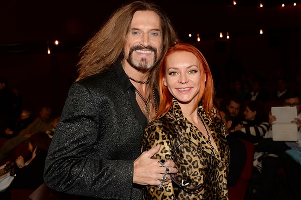 1. Официальной причиной развода назвали безответственное отношение Джигурды к семье.