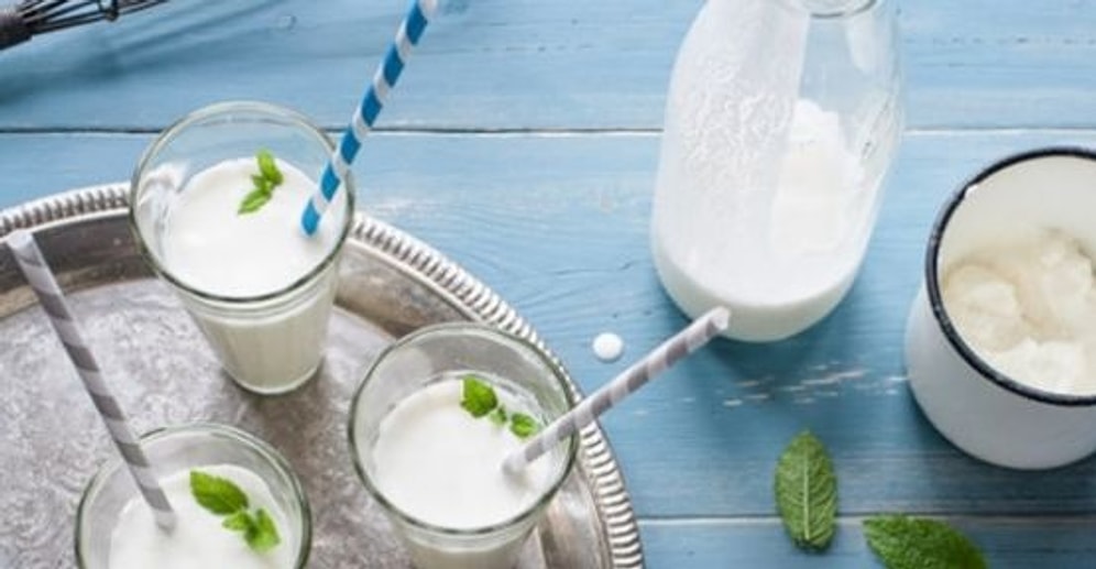 Arkadaşlar Hazır mısınız? Kuru Kuru Sade Ayran İçmekten Sıkılanlara 12 Alternatif Çözüm