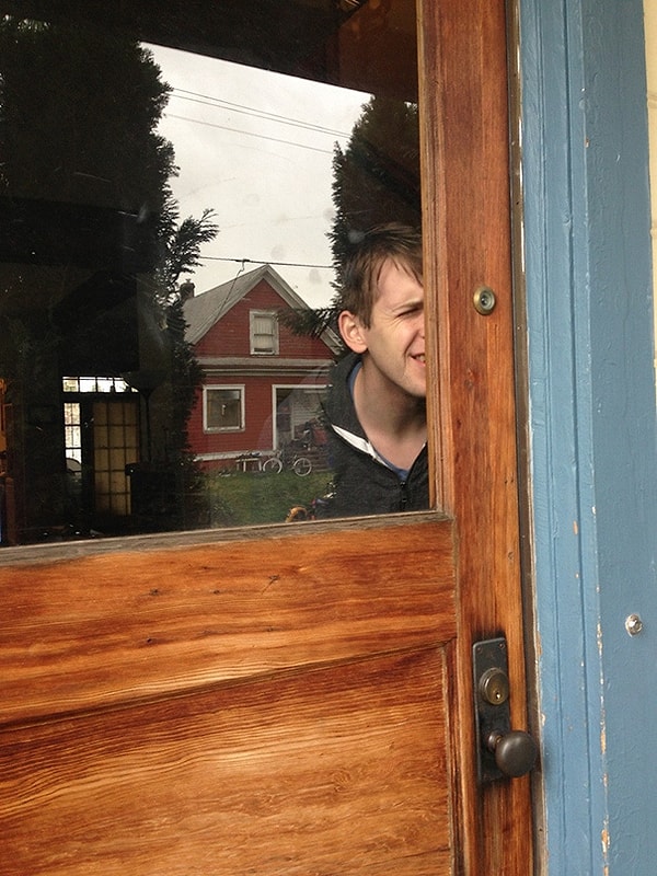 5. Глазок здесь просто необходим