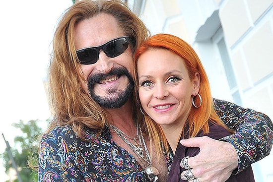 Развод Джигурды и Анисиной: актер сменит имя и уедет в США к невесте