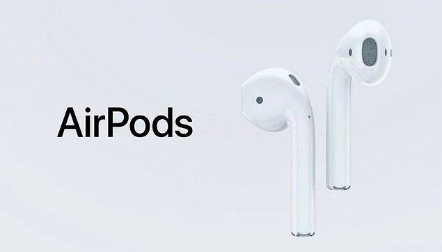 İlk olarak, iPhone 7 ile beraber duyurulmuştu AirPods kulaklıkları.