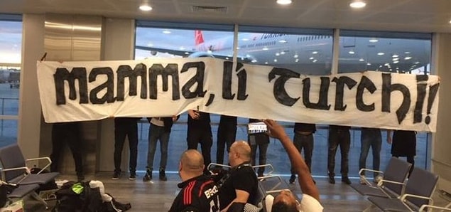 1. Beşiktaş taraftarı deplasmana yoğun ilgi gösterdi.