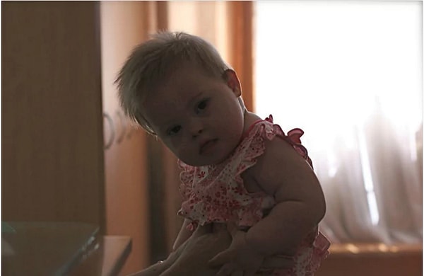 2. В ее жизни случилось несколько неожиданных поворотов.