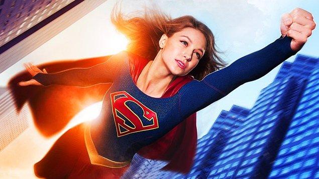 Supergirl "Kara Danvers" çıktı!
