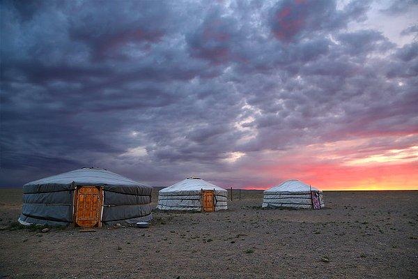 10. Gobi Çölü'nde Gün Batımı, Moğolistan