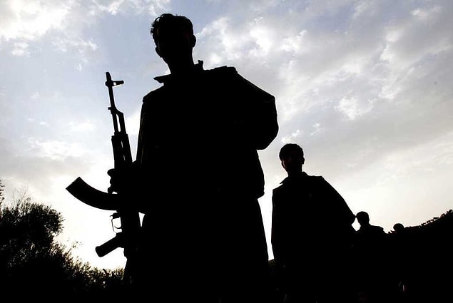"Elimizdeki PKK yöneticisi 14 Temmuz gecesi kendilerine yaklaşık bir ay boyunca eylem yapmayacakları talimatı geldiğini söylüyor"