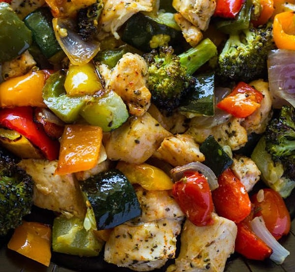 8. Курица, тушеная с овощами