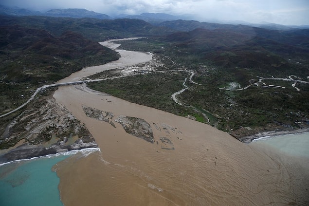 14. The hurricane, which hit Haiti and Cuba, approached the US coasts through the Bahamas and the people living in the Southeastern part of the US did their best to prepare themselves. Matthew also battered Florida.