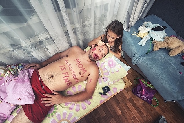 5. Marat'ın dediğine göre, bir fotoğrafı yapmak 30 dakika sürüyor.