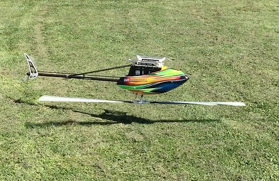 Fizik Kurallarına Kafa Tutan Uzaktan Kumandalı Helikopter Deneyimi
