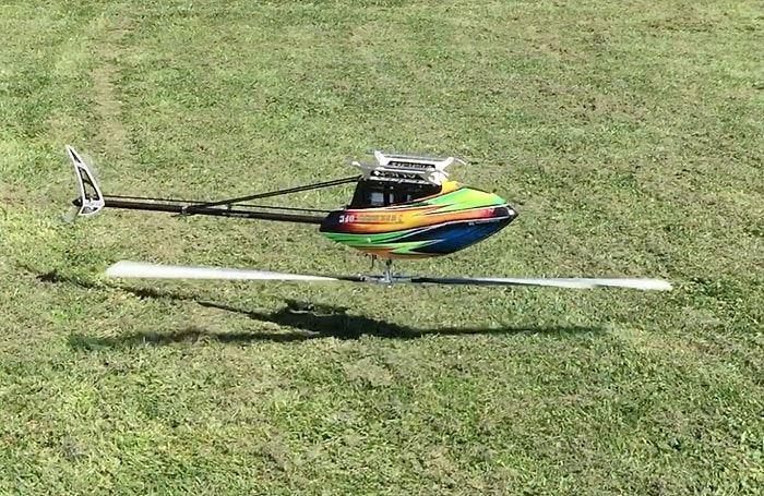 Fizik Kurallarına Kafa Tutan Uzaktan Kumandalı Helikopter Deneyimi