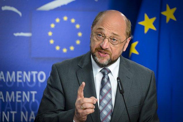 Martin Schulz: "Kırmızı çizginin geçilmesi"