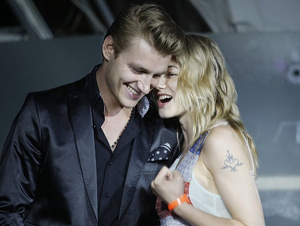 9. Оксана Акиньшина и Алексей Воробьев