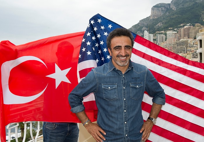 Chobani’nin Sahibi Hamdi Ulukaya, Mültecileri İşe Aldığı İçin Sağcıların Hedefi Haline Geldi