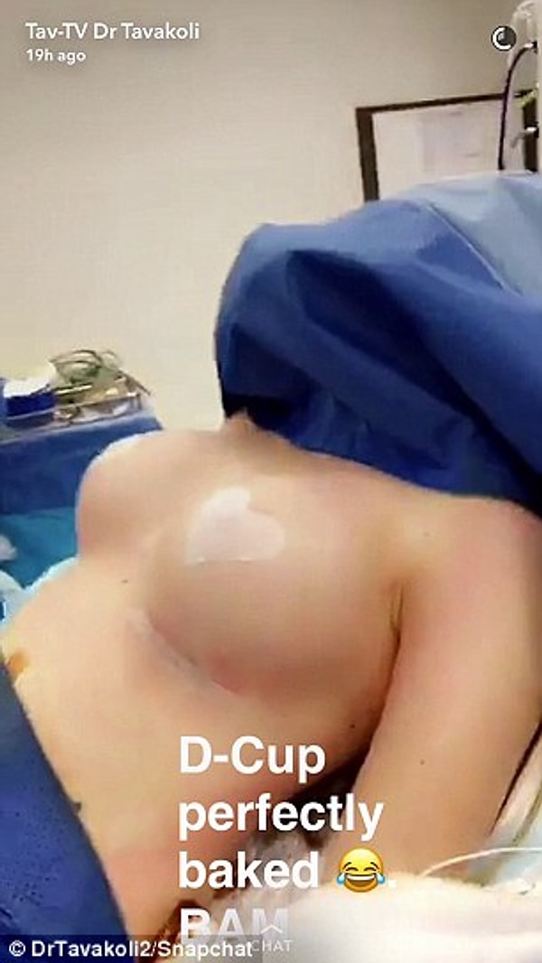 Можно сказать, что Tavakoli, опубликовавший первое видео 7 месяцев назад, стал родоначальником этого тренда.