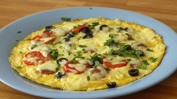 Kahvaltının Yıldızı Olacak Pizza Omlet Nasıl Yapılır?