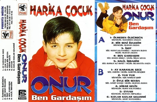 90'ların sonu, 2000'lerin başında yeniden trend olan küçük şarkıcı akımının önemli temsilcilerinden biriydi Küçük Onur.