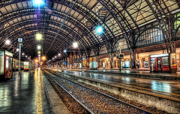 5. Этот вокзал находится...