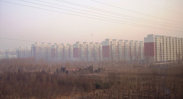 6. В таком спальном районе можно жить...