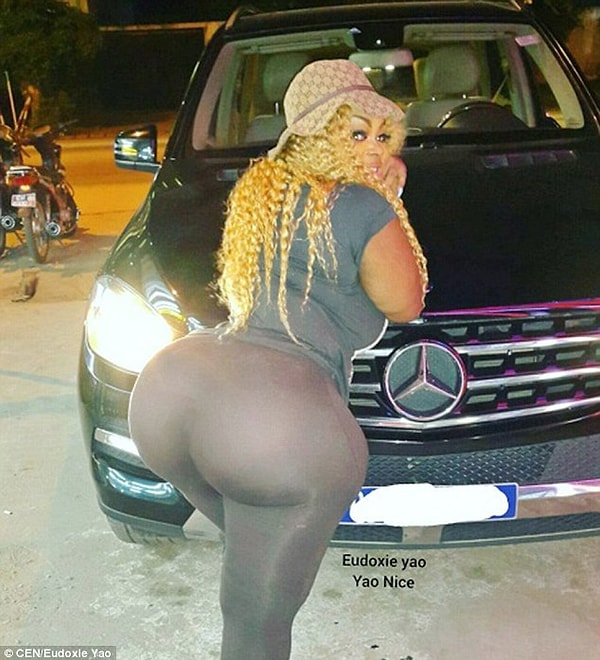 3. Стоит ли говорить, что Eudoxie большая поклонница звездной семейки?