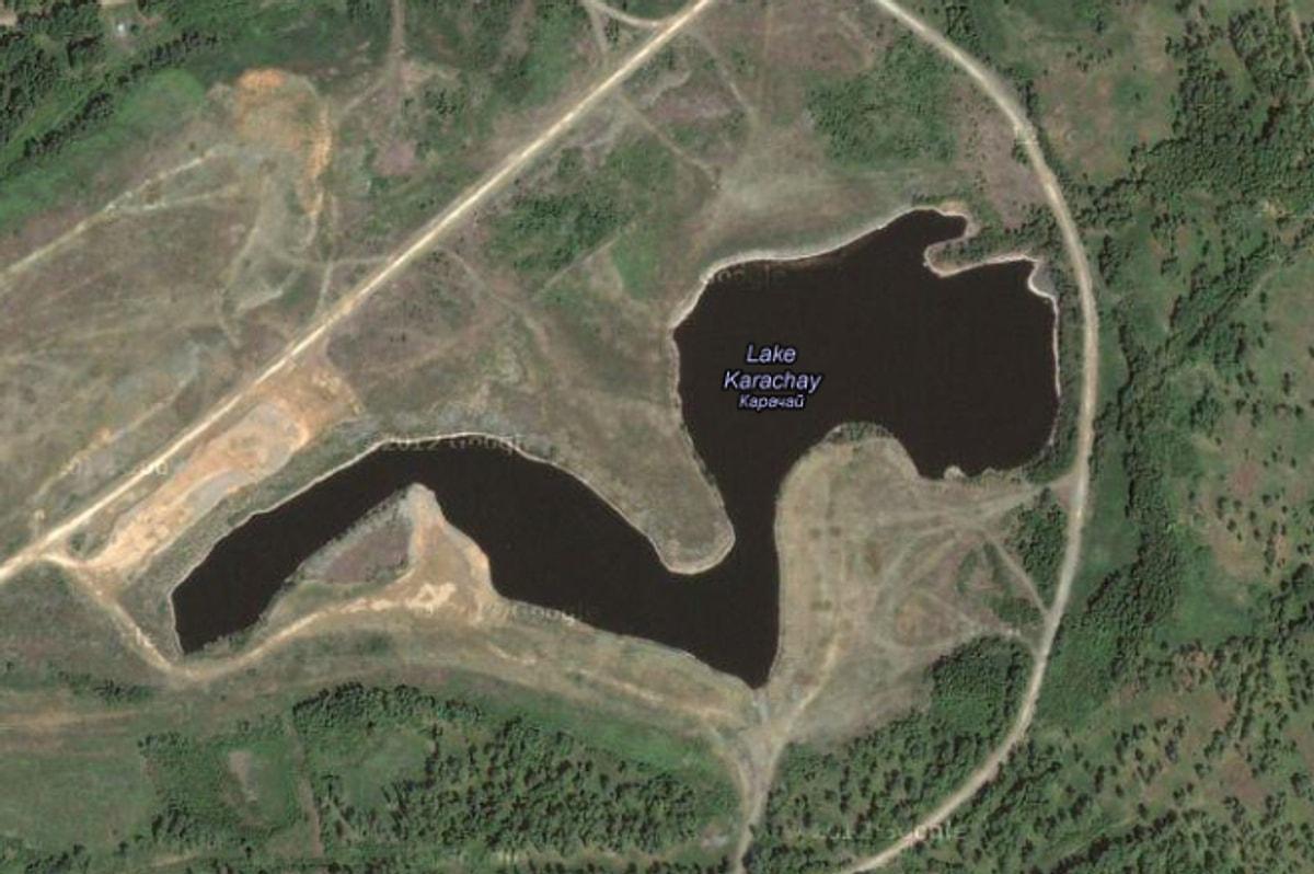 Озеро карачай в челябинской. Озеро Карачай, Россия. Озеро Карачай засыпали. Озеро Карачай на карте России. Озеро Карачай сейчас.
