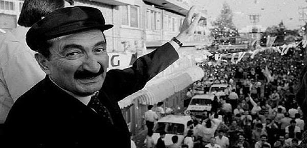 Bülent Ecevit'in CHP Genel Başkanlığı'ndan İstifa Etmesi - 30 Ekim 1980