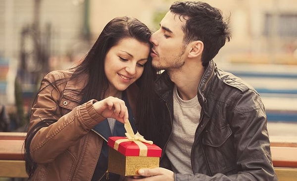 3. Подарок – это дар